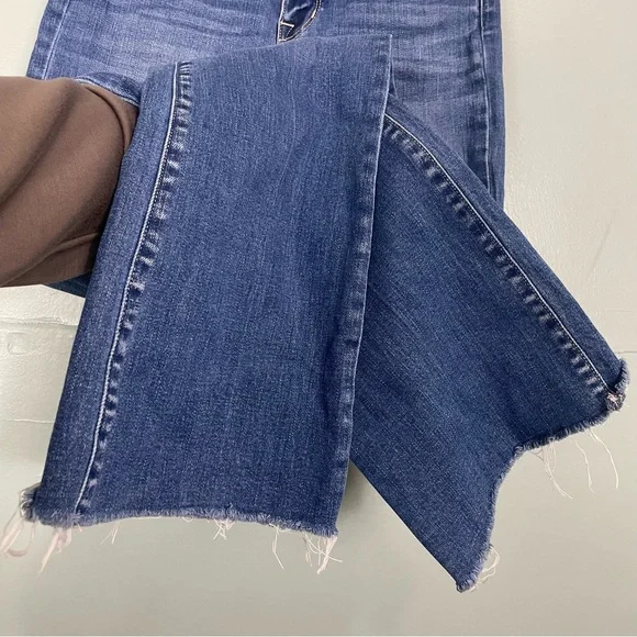 L’AGENCE Ruth High Rise Straight Leg in Cambridge Blue Women Sz 26 Raw Hem - Picture 9 of 11